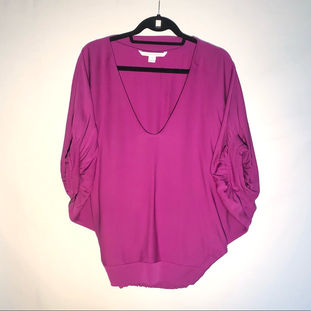 DIANE VON FURSTENBERG Silk Blouse